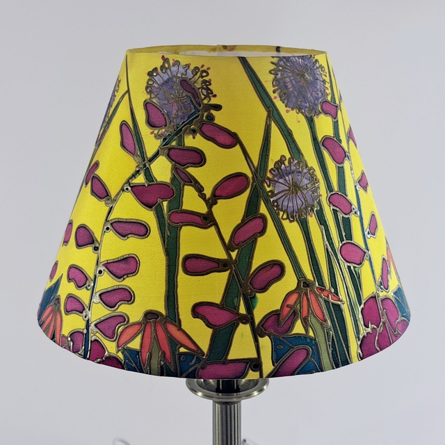 Yellow garden medium cone shade     