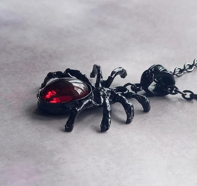 Black Spider Necklace 