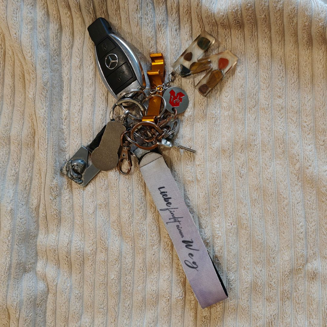 KeyFob "Liebe findet einen Weg"
