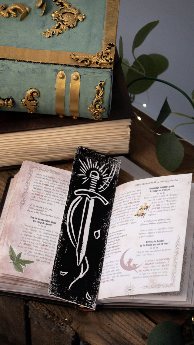 Marque page Epee divine [linogravure] 