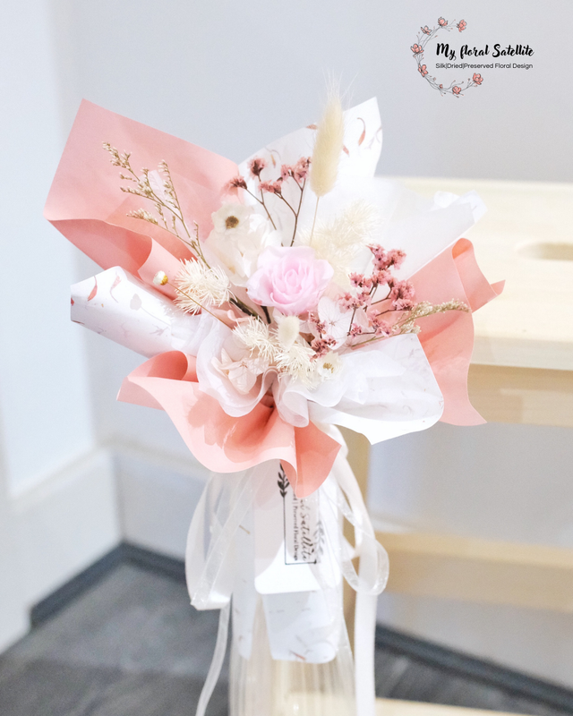 Eternal Rose Whisper | Valentine Preserved Bouquet