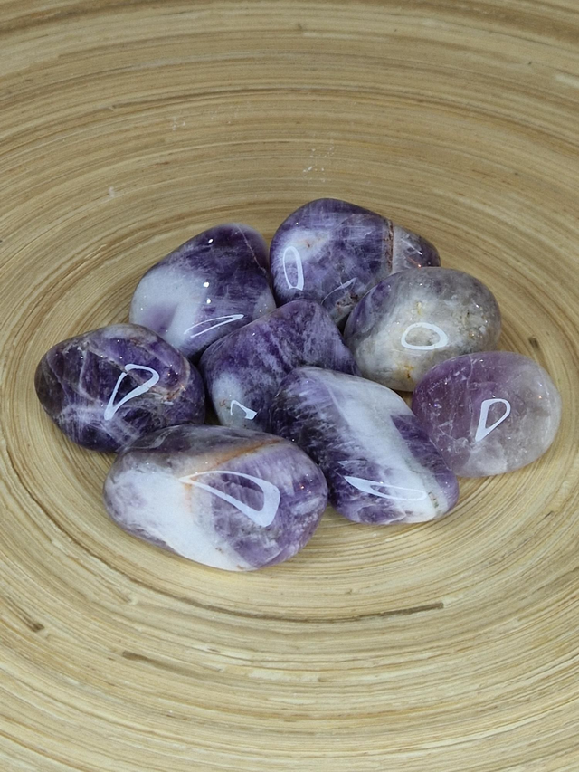 Améthyste à chevron - Pierre roulée