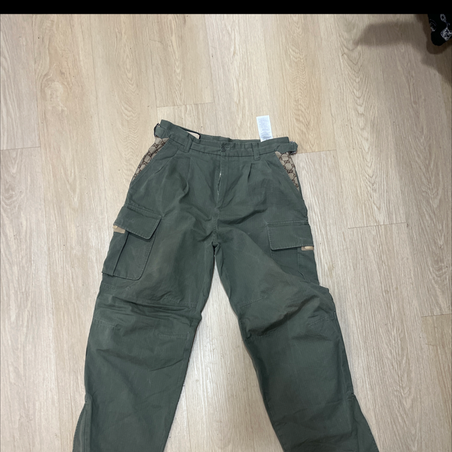 Gucci pants size 48 cond 9/10
