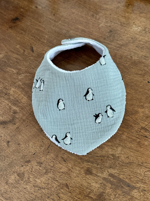 Bavoir bandana bébé