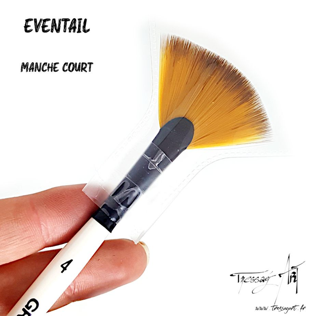 DALER ROWNEY - PINCEAU COURT UNITE - EVENTAIL n°4 - CA073