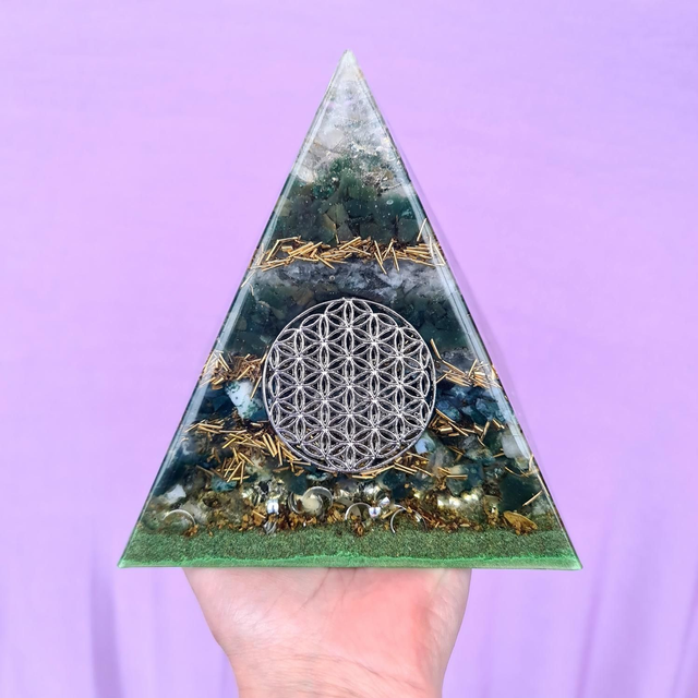 Pyramide Nature 1kg400