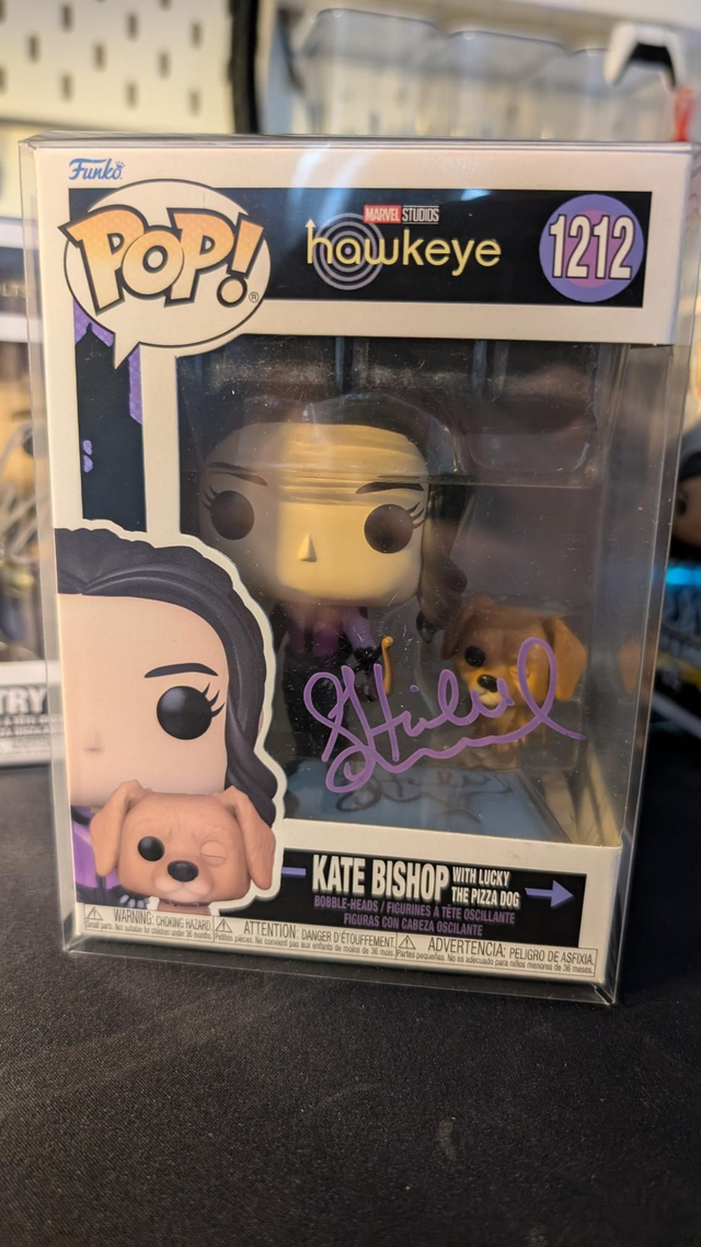 Funko Pop Marvel Hawkeye Kate Bishop 1212 Signed By Hailee Steinfeld with Beckett Witnessed Authentication