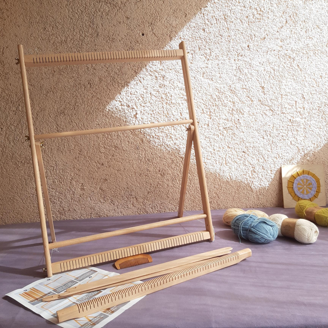 Métier à tisser cadre en bois avec peigne basculant et pieds
