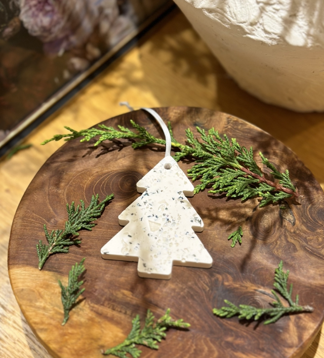 JESMONITE SET OF 3 BAUBLES IRIDESCENT