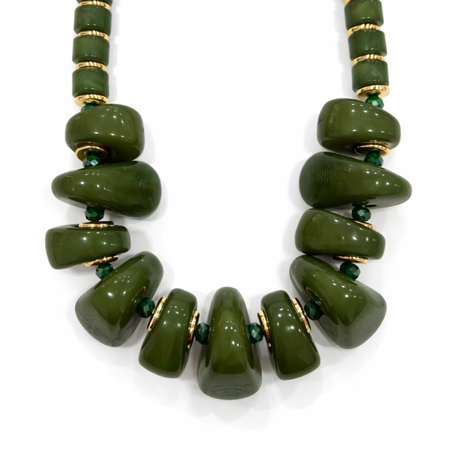 Collar acero y piedra verde 