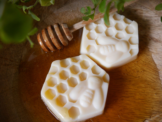 le P&#039;tit hexagonale au Miel de Franche Comté