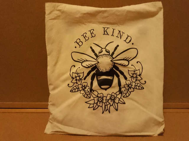 Bee Bag