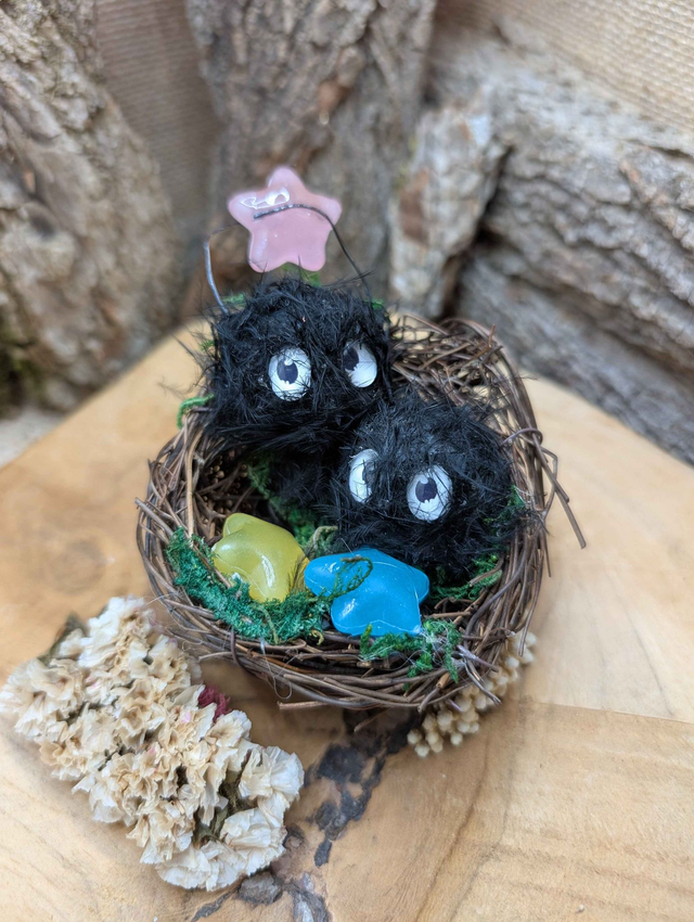 Nid de noireaudes - boule de suis