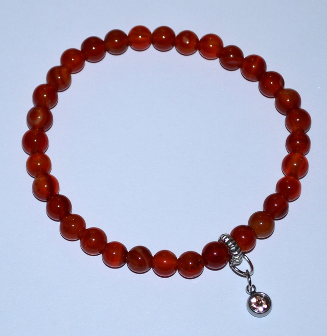 B73- Bracelet agate rouge, charm strass