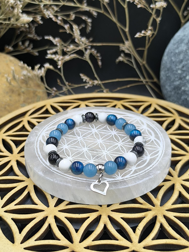 BP.013 Bracelet bleu avec cœur inox 