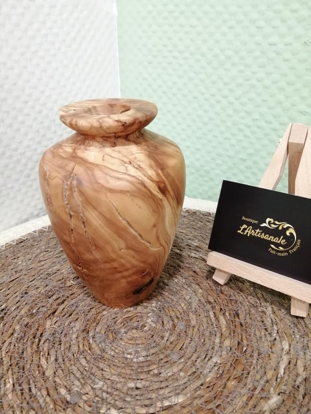 Soliflore tourné en Olivier N4