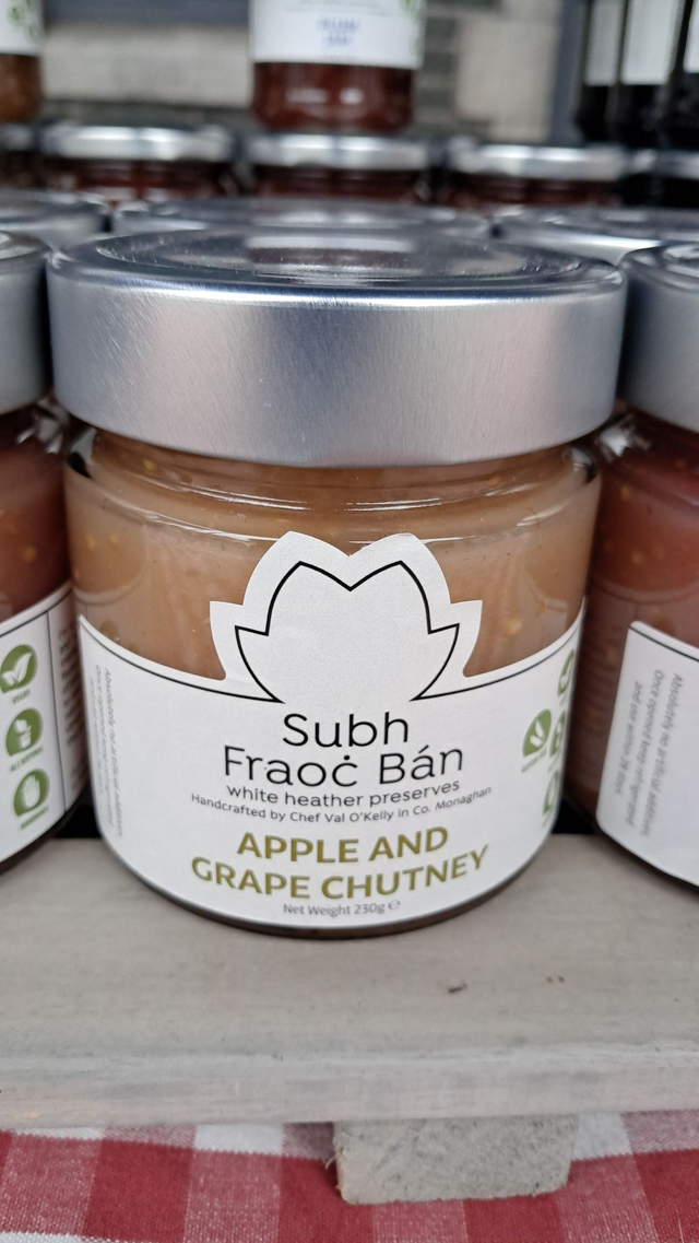 Apple and Grape Chutney