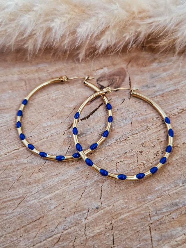 Boucles d'oreilles "Créoles émaillées" - Modèle doré et bleu