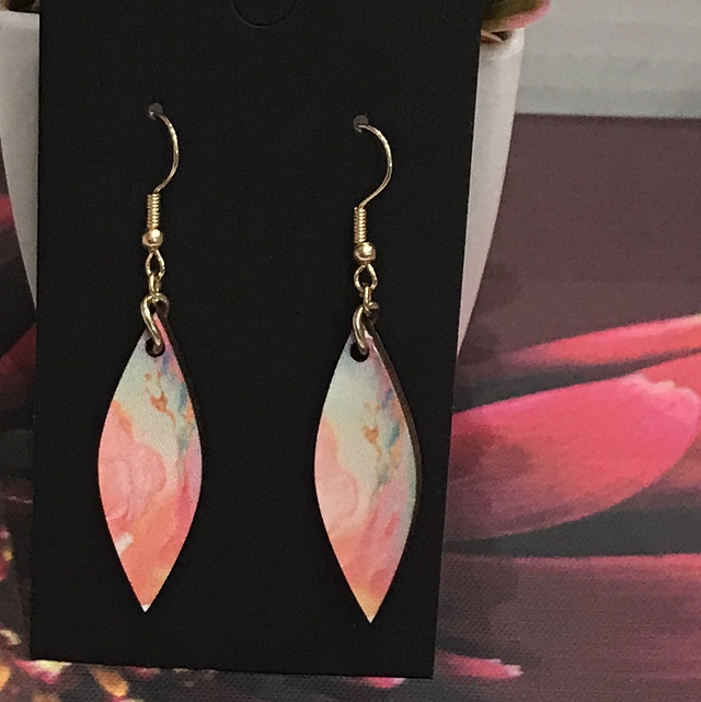 Wood Mixed Coloured Dangling Earrings- MSDE43