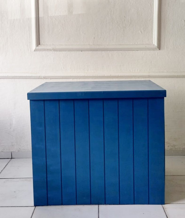 MESA RIPADA AZUL - LOCAÇÃO  