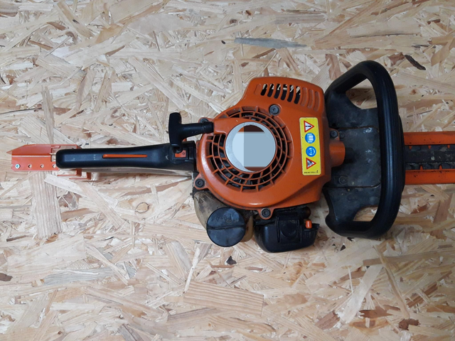 Support mural pour outillage