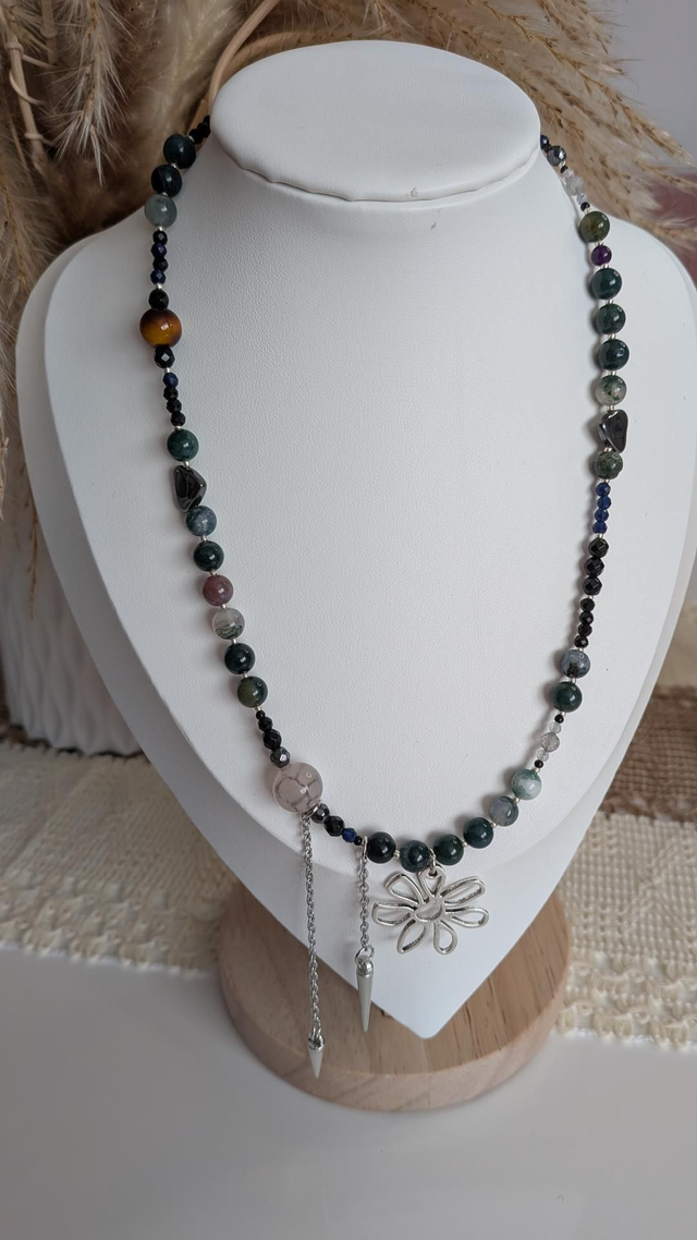 Agate necklace
