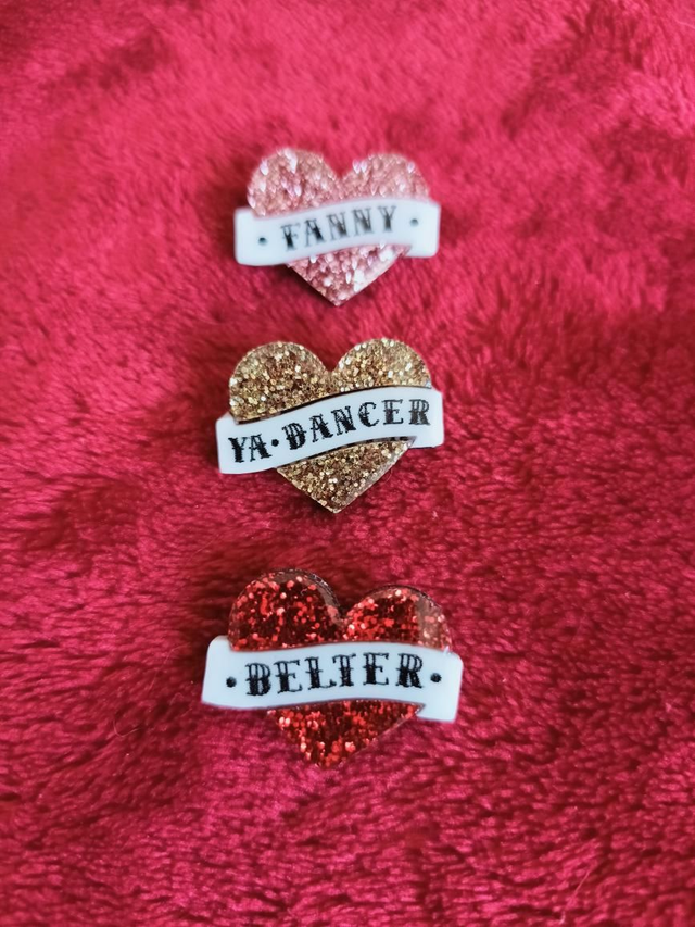 Croc charm - glitter heart (one only)