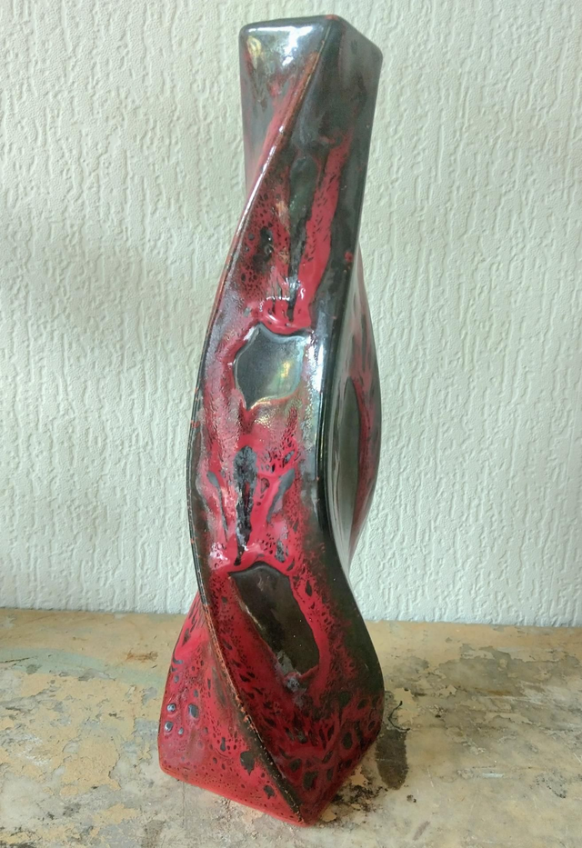 Contemporary Style Art pottery Vase