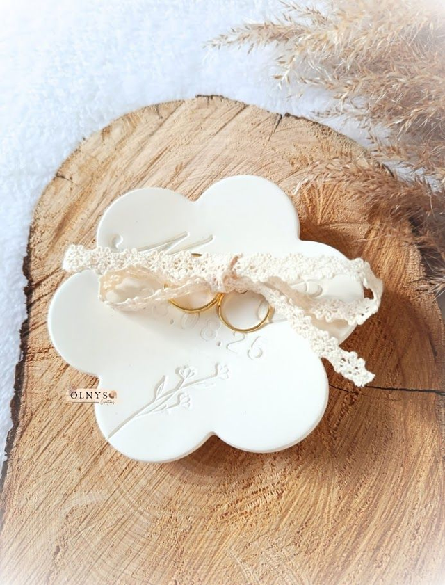 Coupelle porte alliances en argile / Mariage