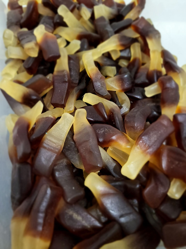 Bouteilles cola gel (100g) halal