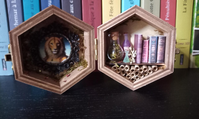 Petite boîte hexagonale