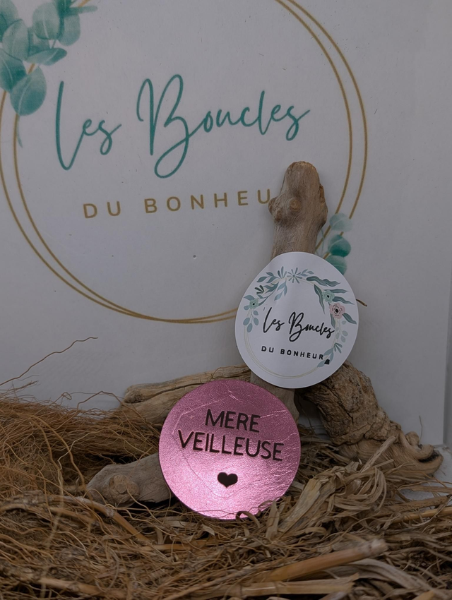 Broche personnalisée mère veilleuse br080