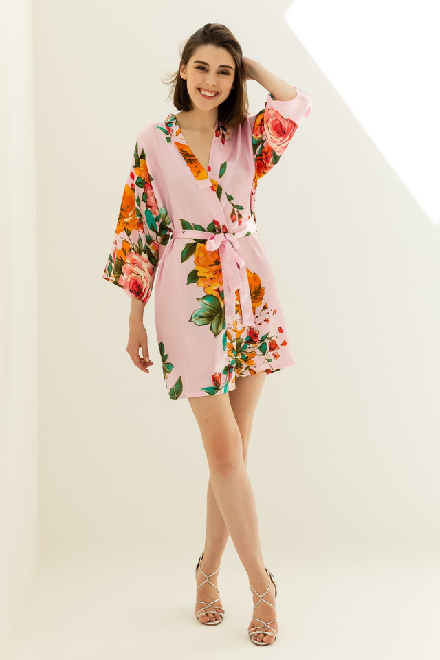 Getting ready Kimono Waterlily