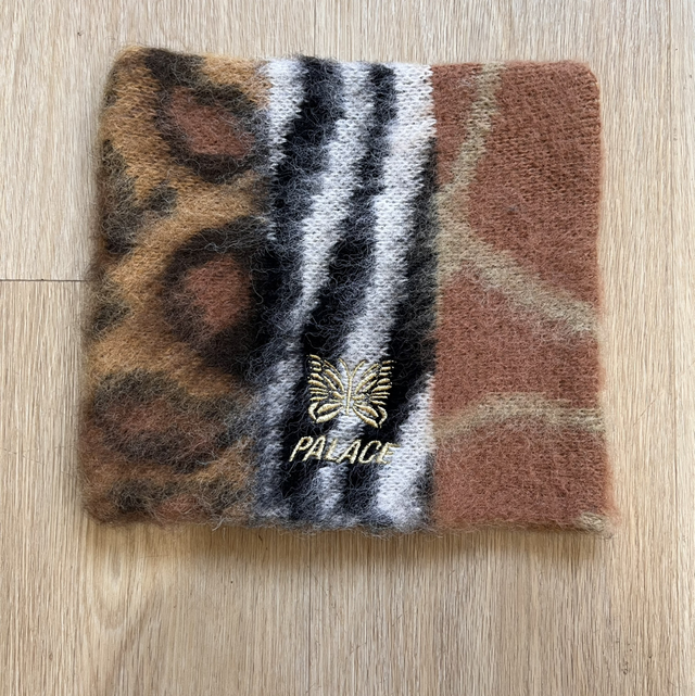 Palace X Needles beanie 