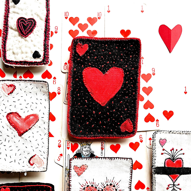 As de cœur brodé noir et rouge