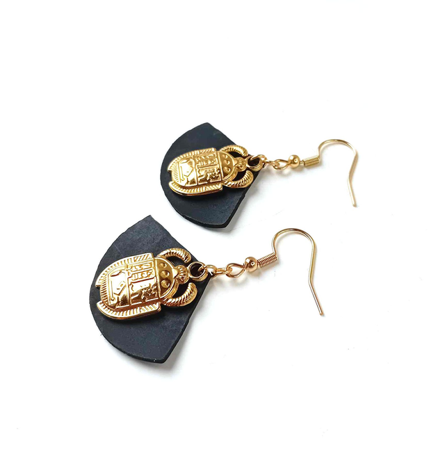 Boucles d&#039;Oreilles Upcyclées en Chambre à Air et Acier Inoxydable Doré - Egyptiennes 