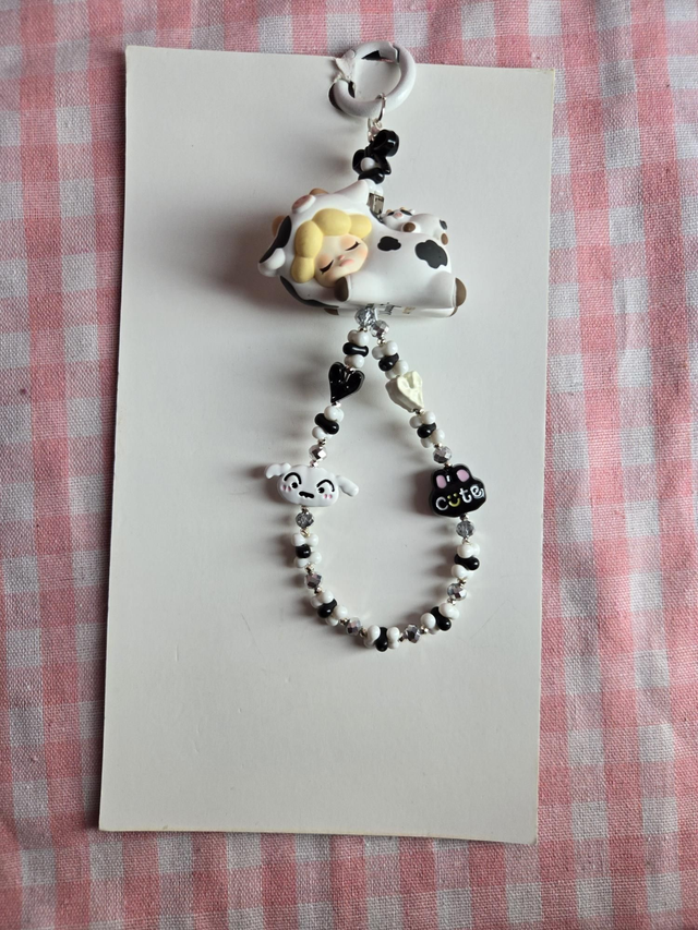 Wendy cow keychain