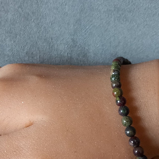 Bracelet ajustable en Jaspe sang de dragon