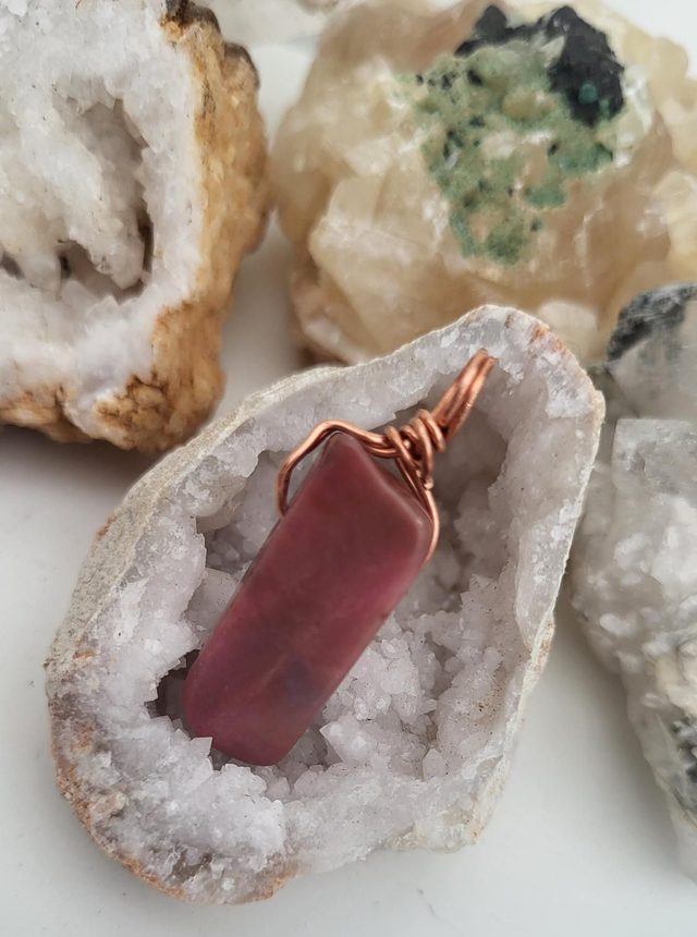 Rhodonite pendant - small 