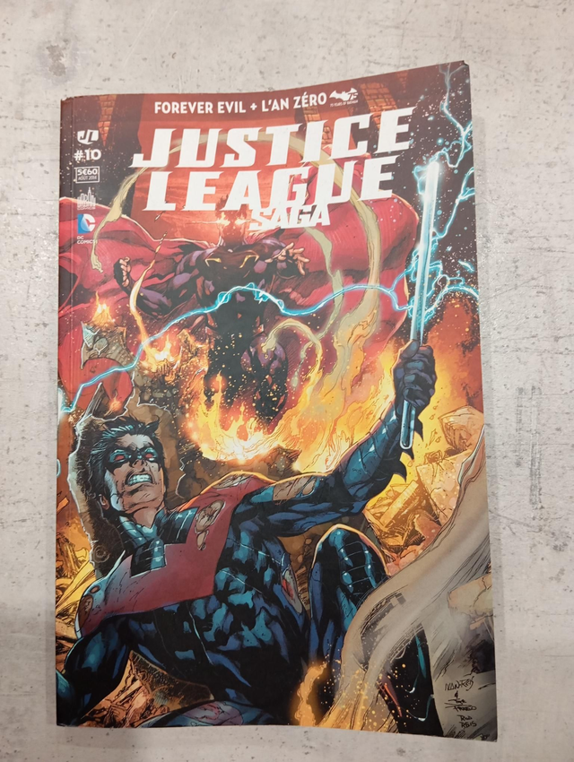 Comics justice league saga #10