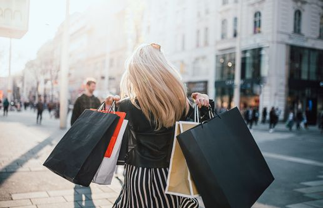 Personal Shopper ( 1 ora )