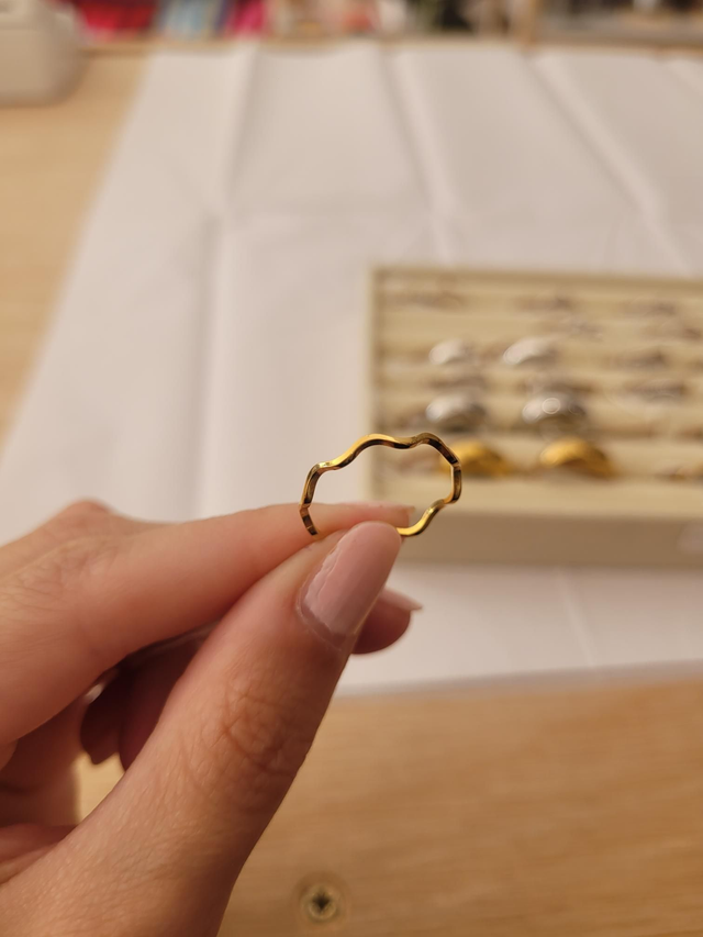 Gold stainless steel wave dainty band ring - Size S - SL-080