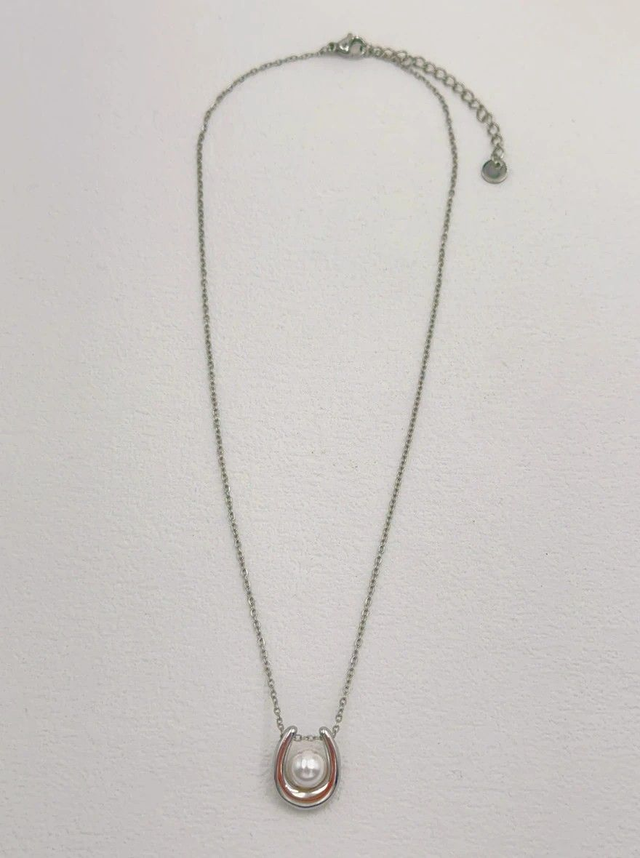 Collier perle blanche