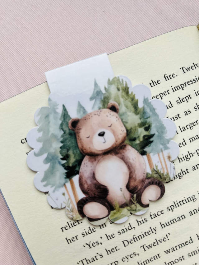 Brown bear magnetic bookmark