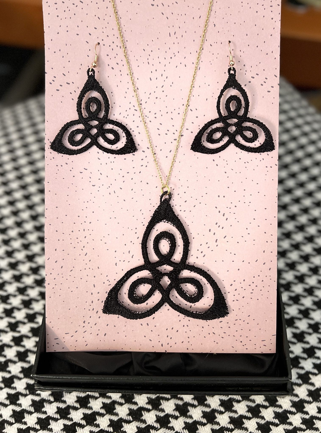 parure chaîne et boucles "tribal" 