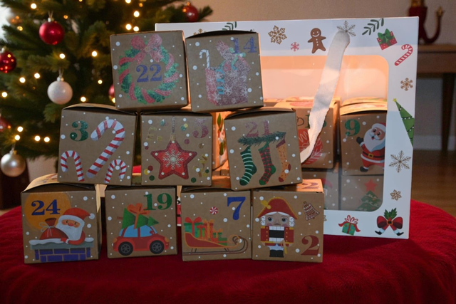 Calendrier de l’Avent Noël – Édition Exclusive Limitée à 5 Coffrets