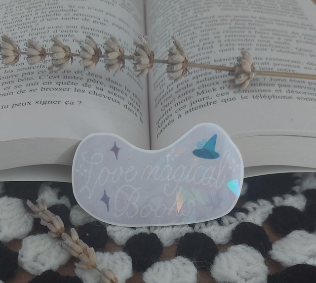 Autocollant "Love magical books"
