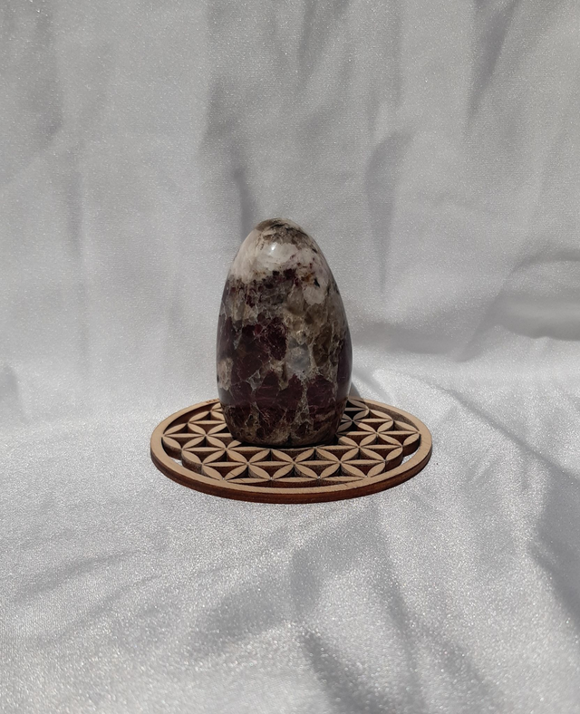 Pierre polie en Rubellite (117 grammes)