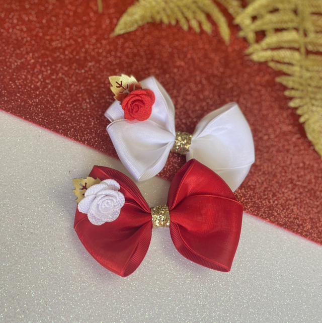 Grande barrette scintillante à fleur et strass 