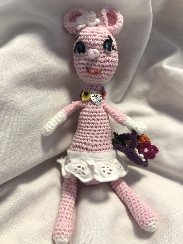 Pink Mouse &amp; Flower Basket